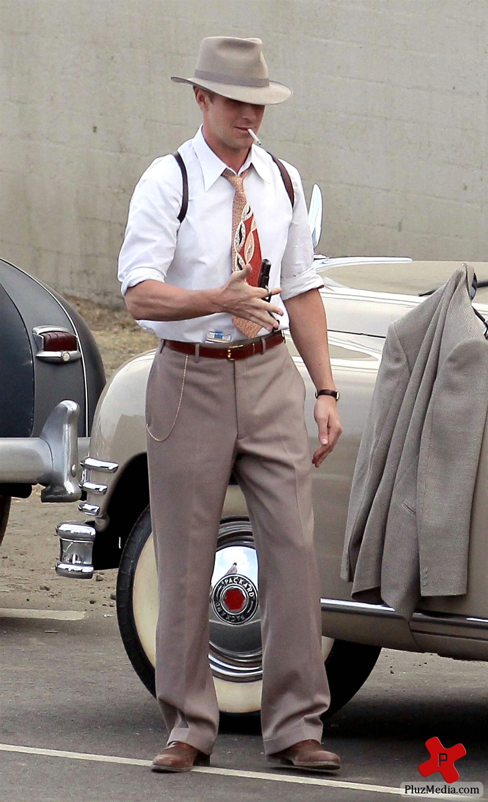 Ryan Gosling on the set of his new movie 'The Gangster Squad' photos | Picture 78997